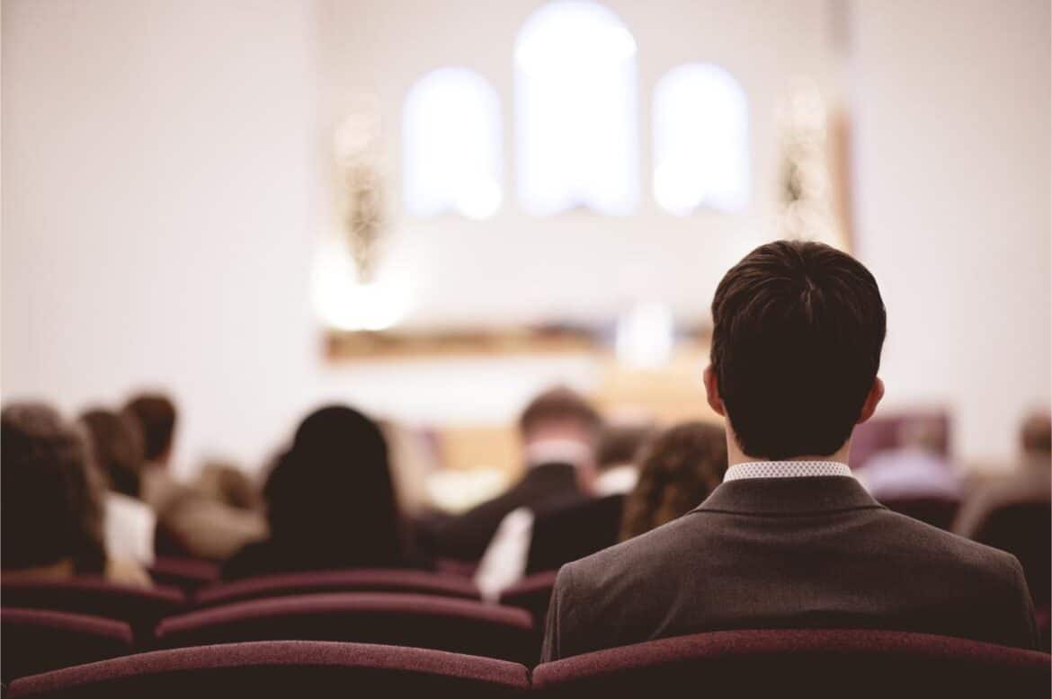 7 Principles for Preaching to the People in Your Pews