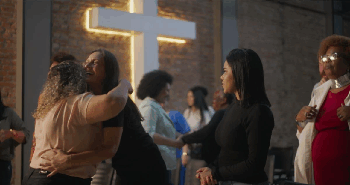 Communicating to a New Member (5 Essential Tips)